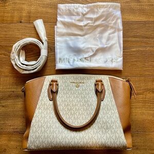 Michael Kors Crossbody Handbag